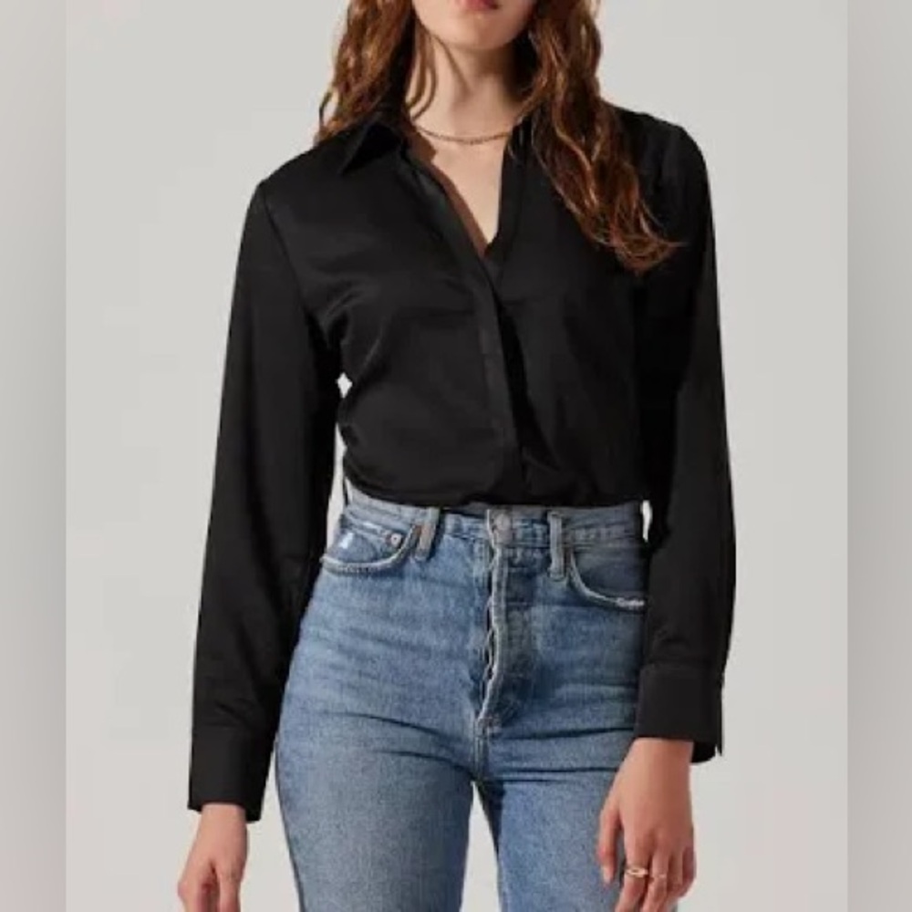 ASTR Tie Back Corset Button Up Top